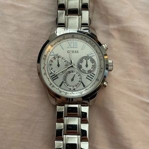 Guess Women's Stainless Steel Watch U0330L3